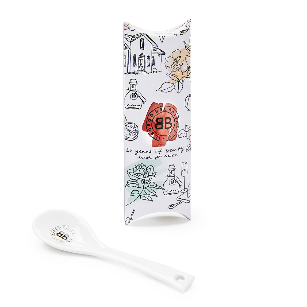 Cucchiaino di porcellana