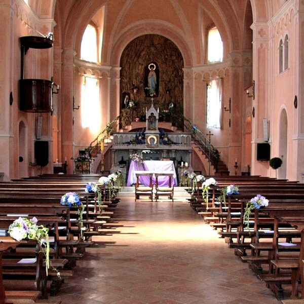 chiesa-beata-vergine-di-lourdesi-albinea